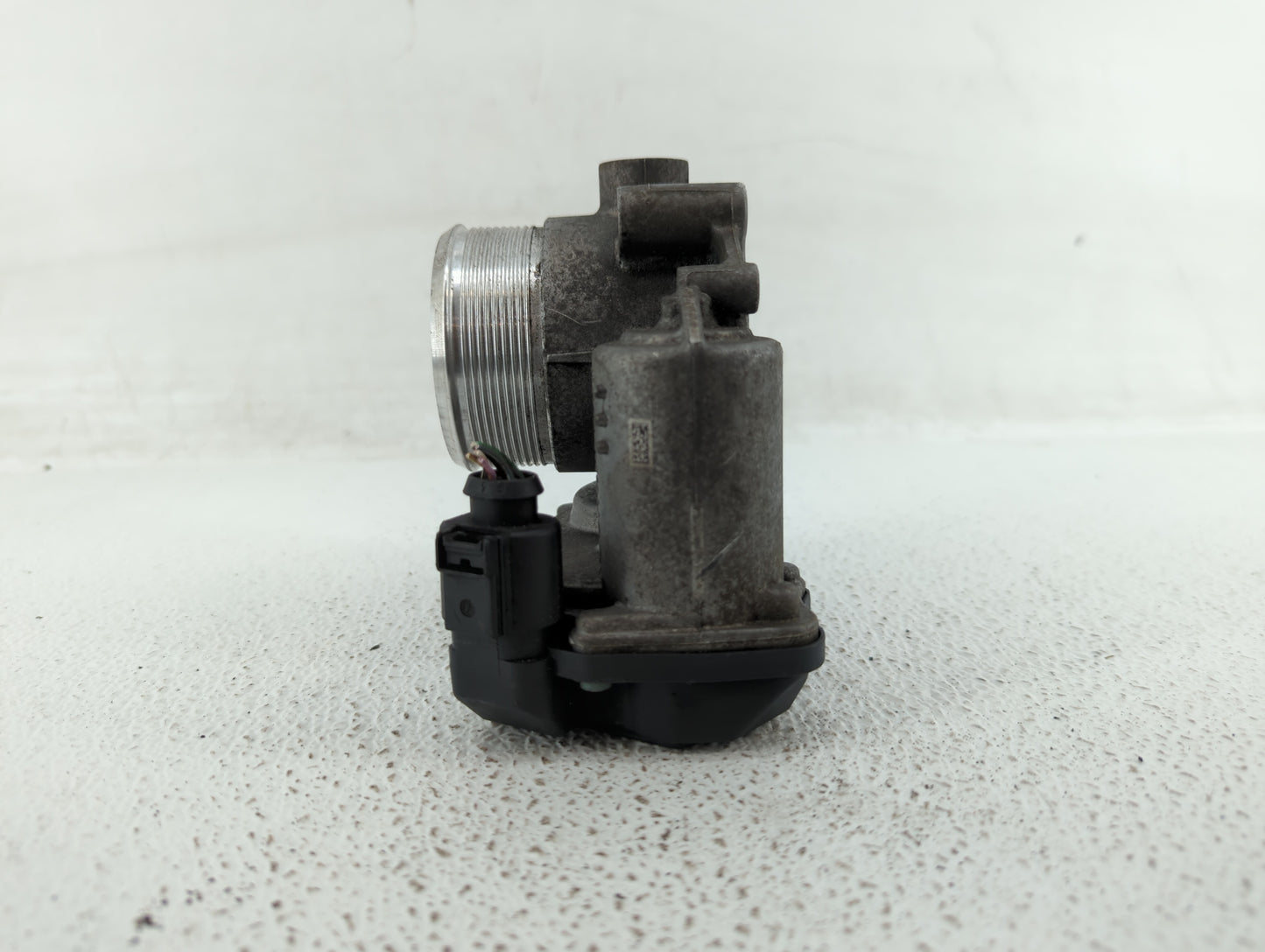 2010-2017 Audi Q5 Throttle Body P/N:06F 133 062 T 06F 133 062 Q Fits OEM Used Auto Parts - Oemusedautoparts1.com