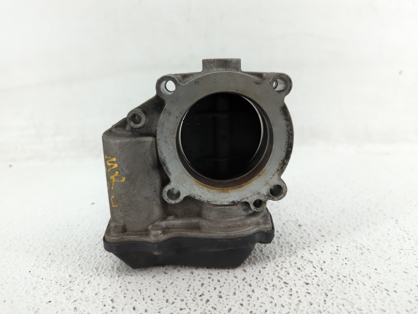 2010-2017 Audi Q5 Throttle Body P/N:06F 133 062 T 06F 133 062 Q Fits OEM Used Auto Parts - Oemusedautoparts1.com