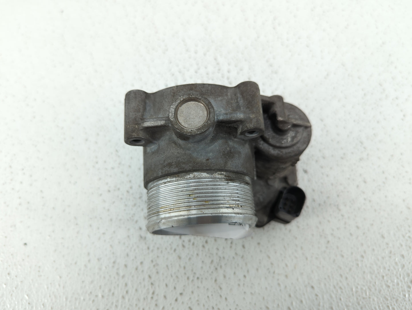 2010-2017 Audi Q5 Throttle Body P/N:06F 133 062 T 06F 133 062 Q Fits OEM Used Auto Parts - Oemusedautoparts1.com