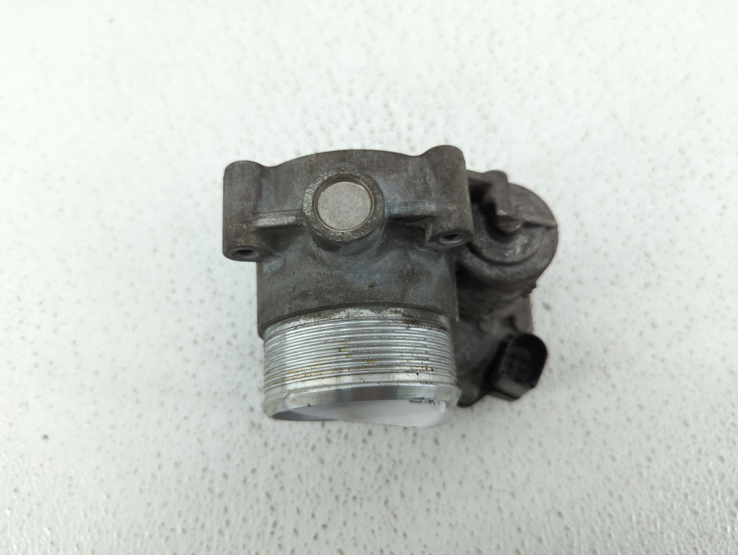 2010-2017 Audi Q5 Throttle Body P/N:06F 133 062 T 06F 133 062 Q Fits OEM Used Auto Parts - Oemusedautoparts1.com