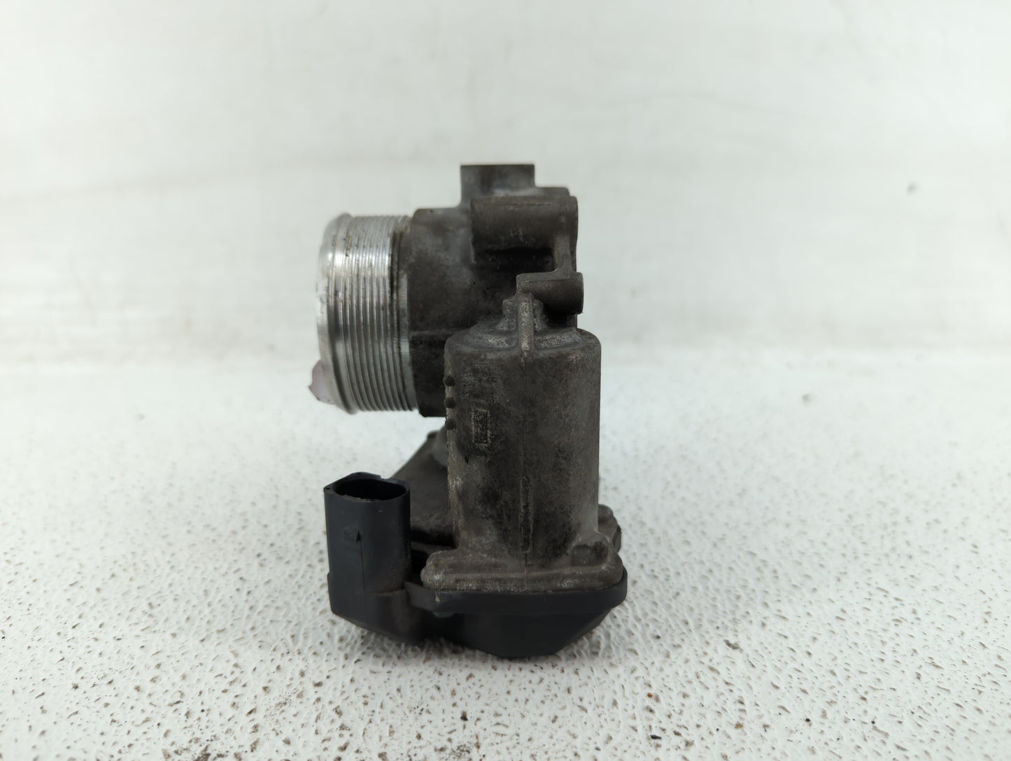 2010-2017 Audi Q5 Throttle Body P/N:06F 133 062 T 06F 133 062 Q Fits OEM Used Auto Parts - Oemusedautoparts1.com