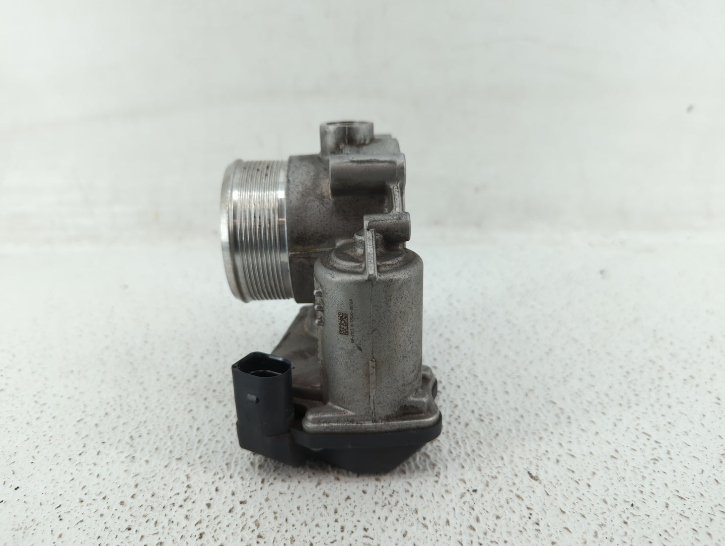 2010-2017 Audi Q5 Throttle Body P/N:06F 133 062 Q 06F 133 062 T Fits OEM Used Auto Parts - Oemusedautoparts1.com