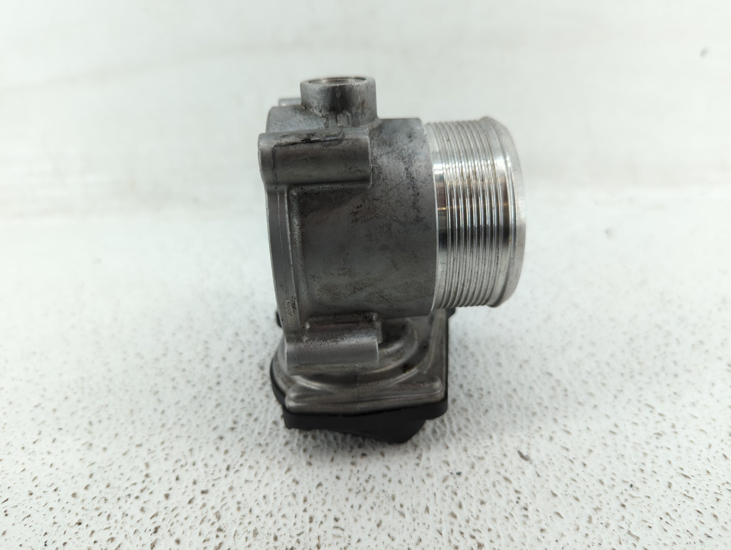 2010-2017 Audi Q5 Throttle Body P/N:06F 133 062 Q 06F 133 062 T Fits OEM Used Auto Parts - Oemusedautoparts1.com