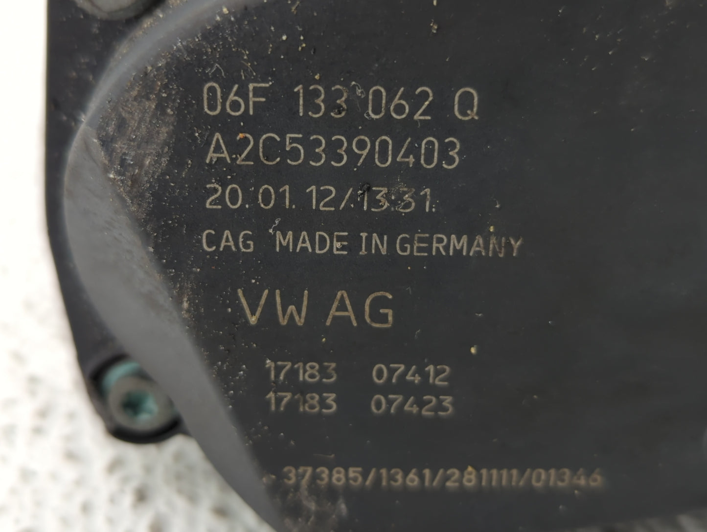 2010-2017 Audi Q5 Throttle Body P/N:06F 133 062 Q 06F 133 062 T Fits OEM Used Auto Parts - Oemusedautoparts1.com