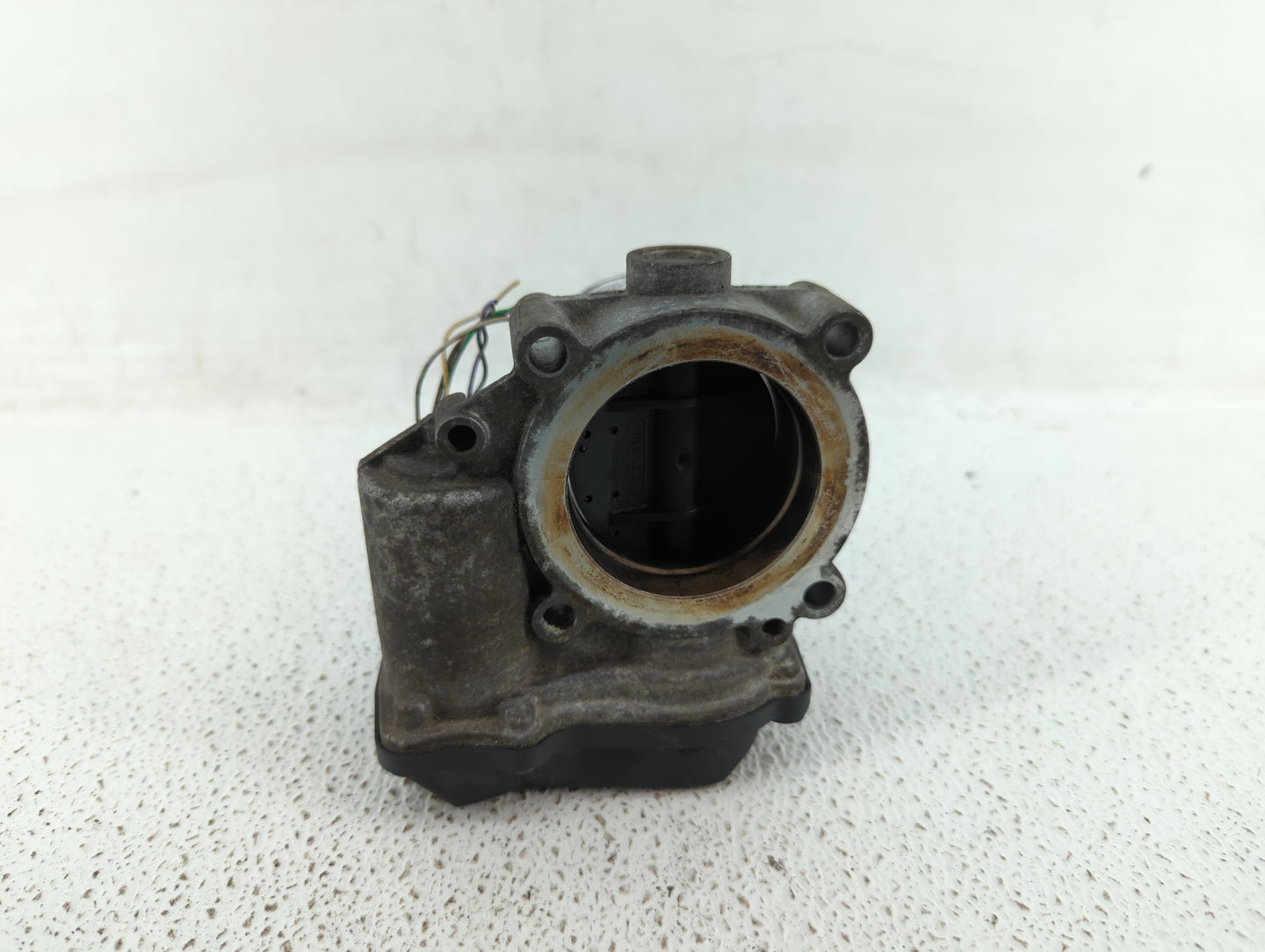 2010-2017 Audi Q5 Throttle Body P/N:06F 133 062 T 06F 133 062 Q Fits OEM Used Auto Parts - Oemusedautoparts1.com