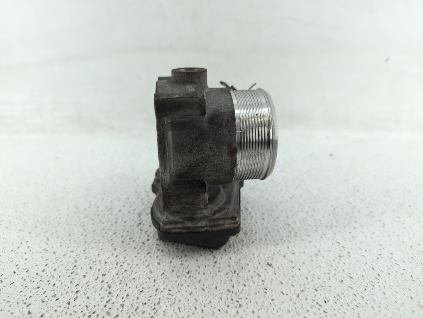 2010-2017 Audi Q5 Throttle Body P/N:06F 133 062 T 06F 133 062 Q Fits OEM Used Auto Parts - Oemusedautoparts1.com