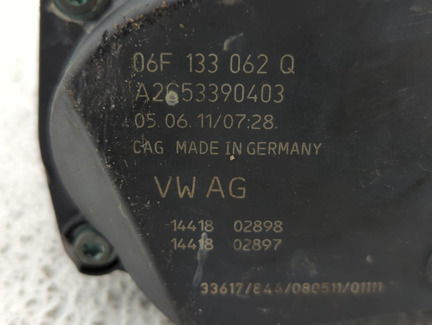 2010-2017 Audi Q5 Throttle Body P/N:06F 133 062 T 06F 133 062 Q Fits OEM Used Auto Parts - Oemusedautoparts1.com