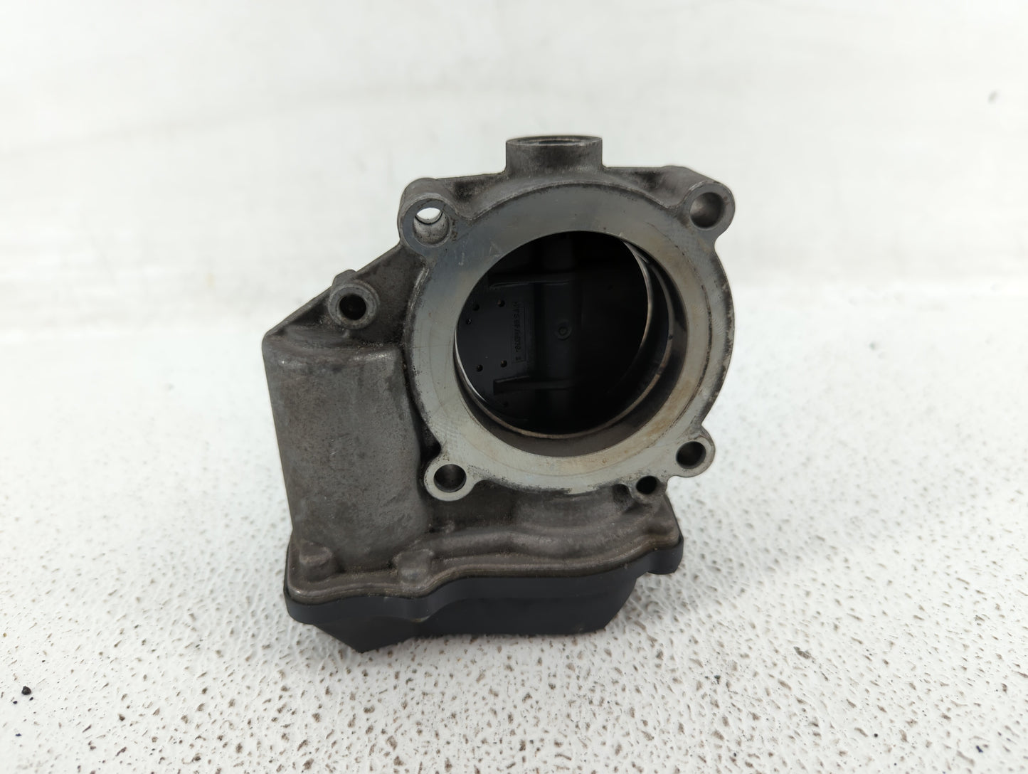 2010-2017 Audi Q5 Throttle Body P/N:06F 133 062 T 06F 133 062 Q Fits OEM Used Auto Parts - Oemusedautoparts1.com