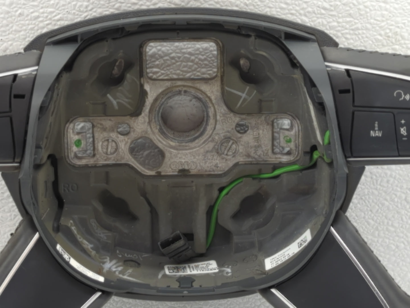 steering wheel - Oemusedautoparts1.com