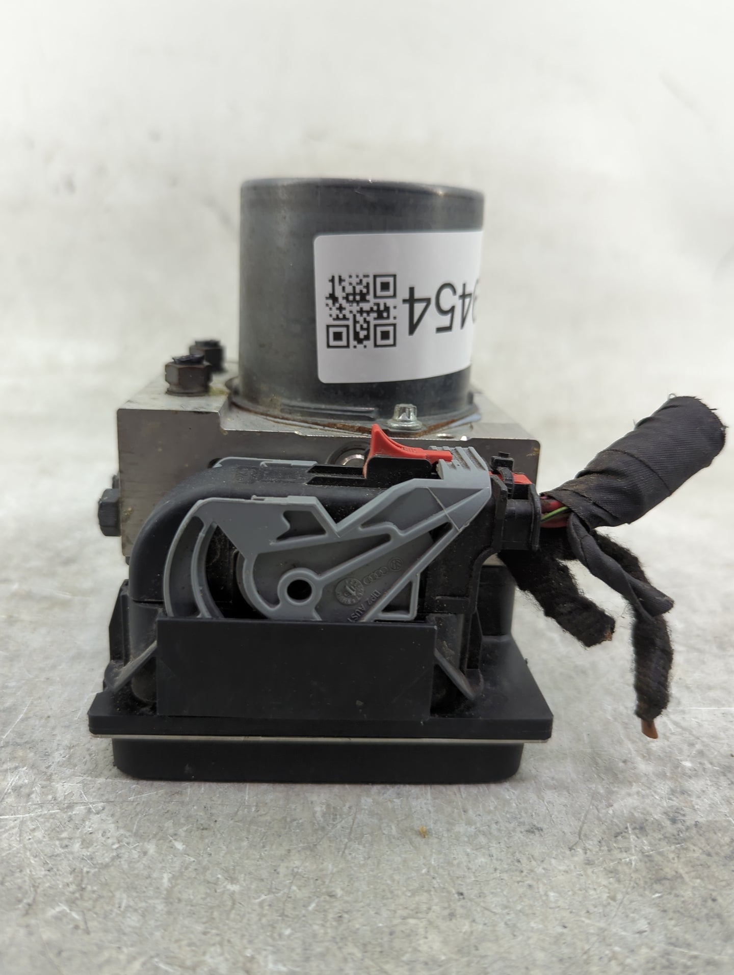2014-2016 Audi S4 ABS Pump Control Module Replacement P/N:8K0907379CP 0265952144, 0265235007 Fits Fits 2014 2015 2016 2017 O