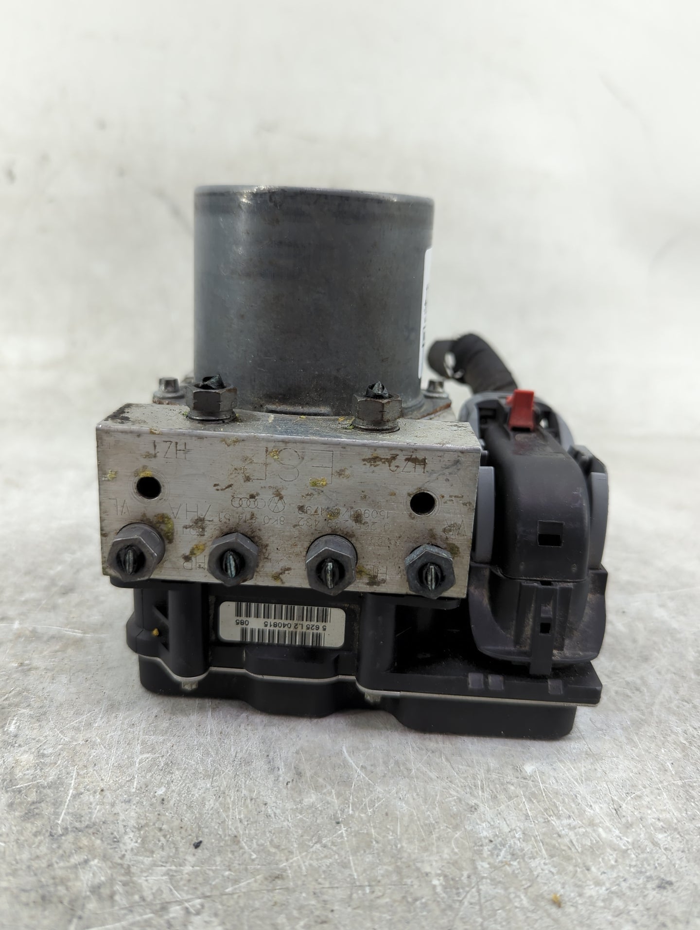 2014-2016 Audi S4 ABS Pump Control Module Replacement P/N:8K0907379CP 0265952144, 0265235007 Fits Fits 2014 2015 2016 2017 O