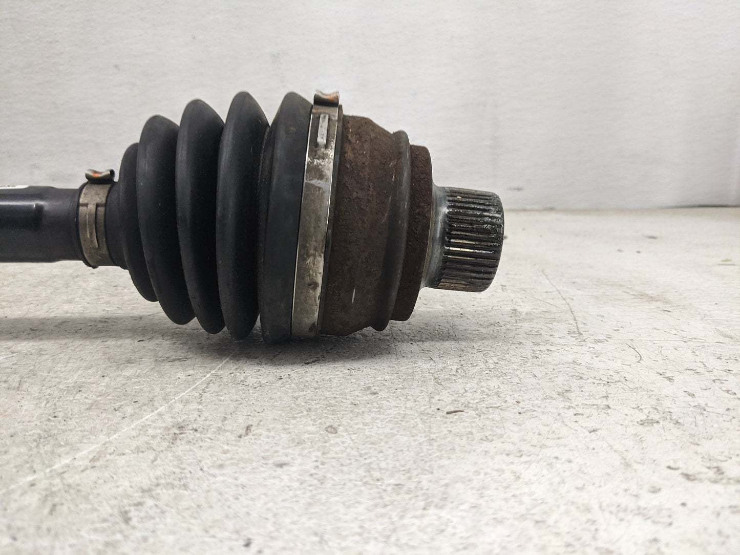 2010-2016 Audi S4 Axle Shaft Front Passenger Cv C/v 1461225 - Oemusedautoparts1.com