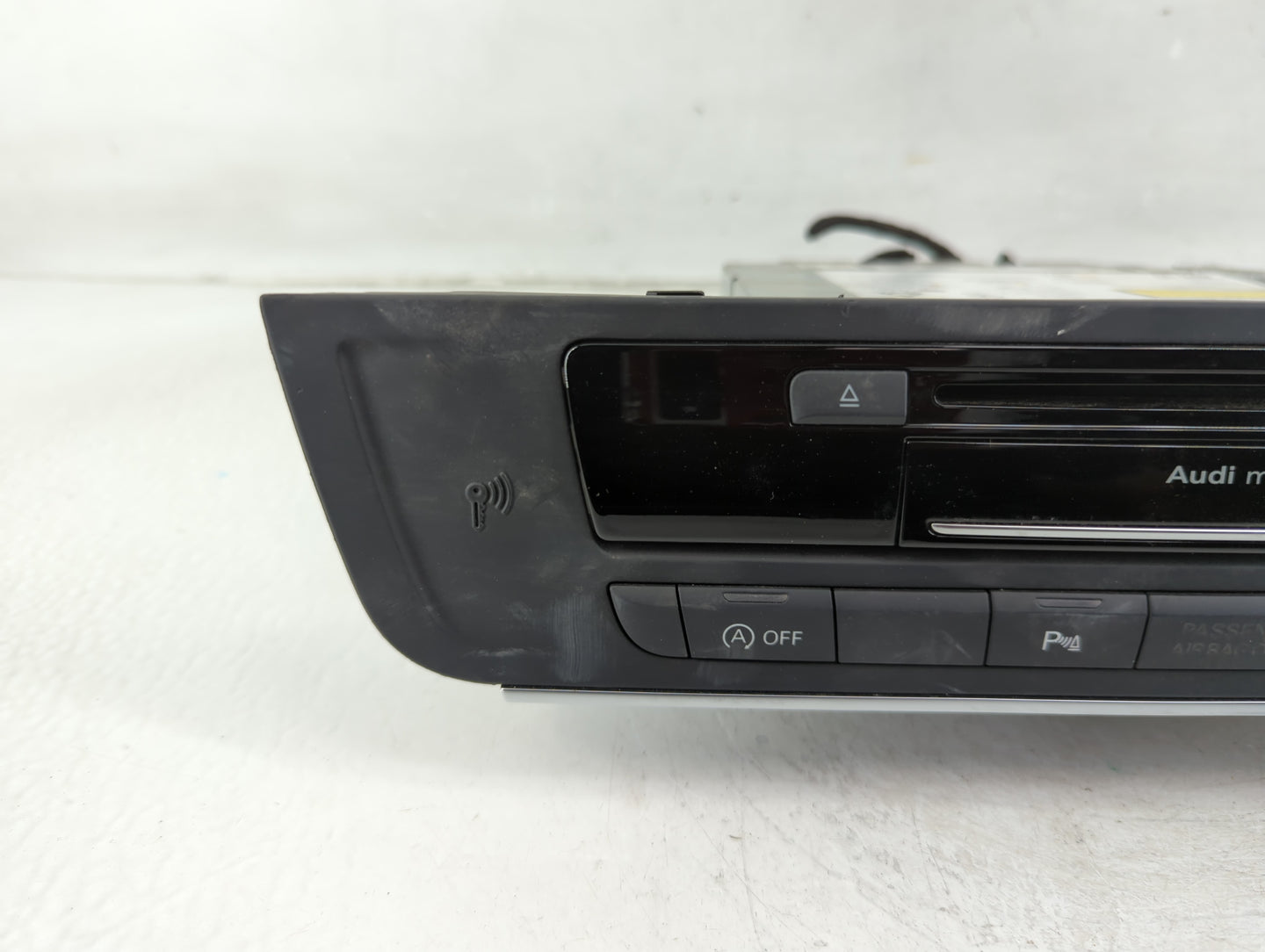 2013-2017 Audi S6 Radio AM FM Cd Player Receiver Replacement P/N:4G1035025C 4G1035025D Fits OEM Used Auto Parts - Oemusedaut