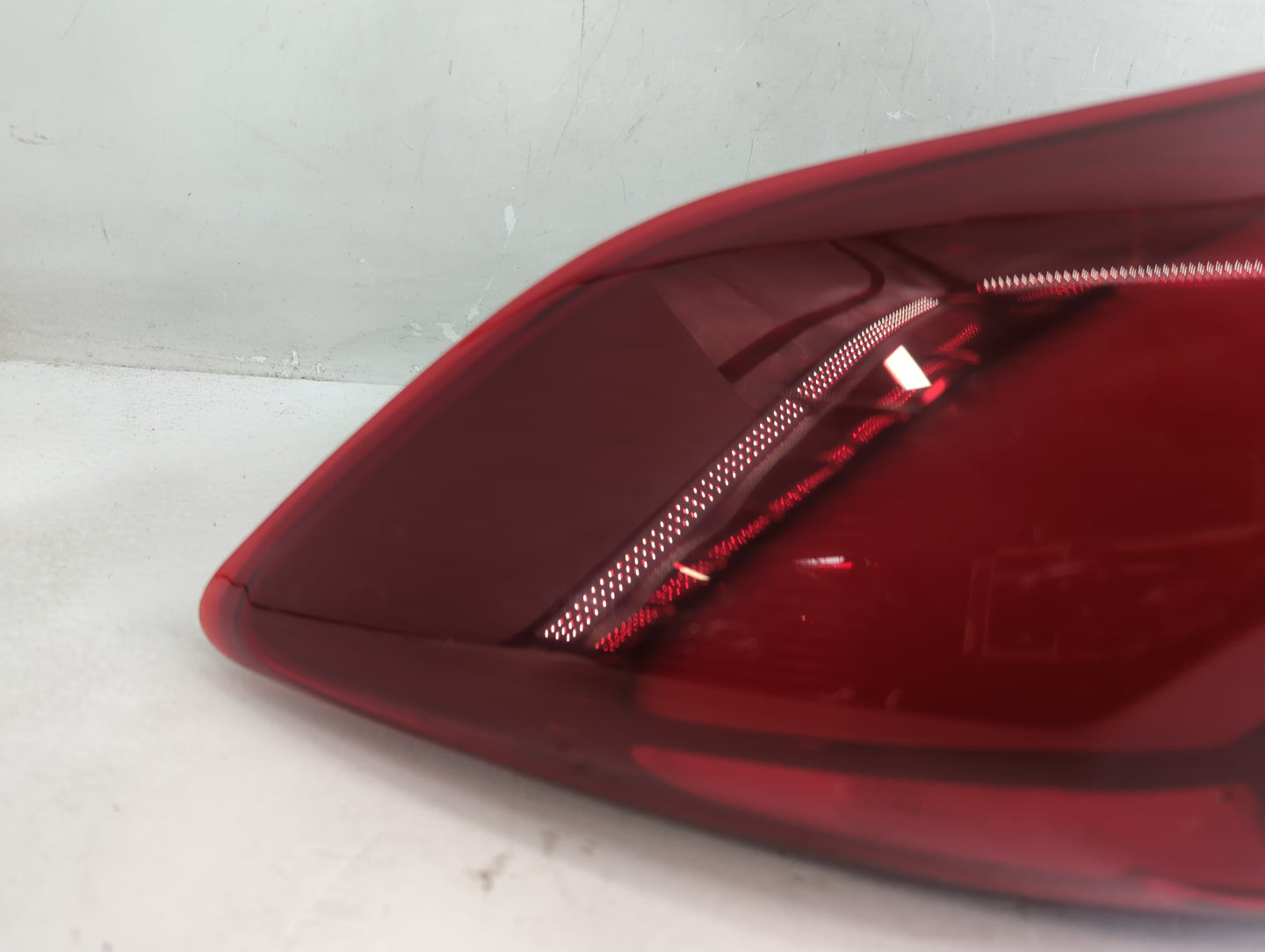2016 Blank Key Hyundai Tail Light Assembly Driver Left OEM P/N:160725BK Fits OEM Used Auto Parts - Oemusedautoparts1.com