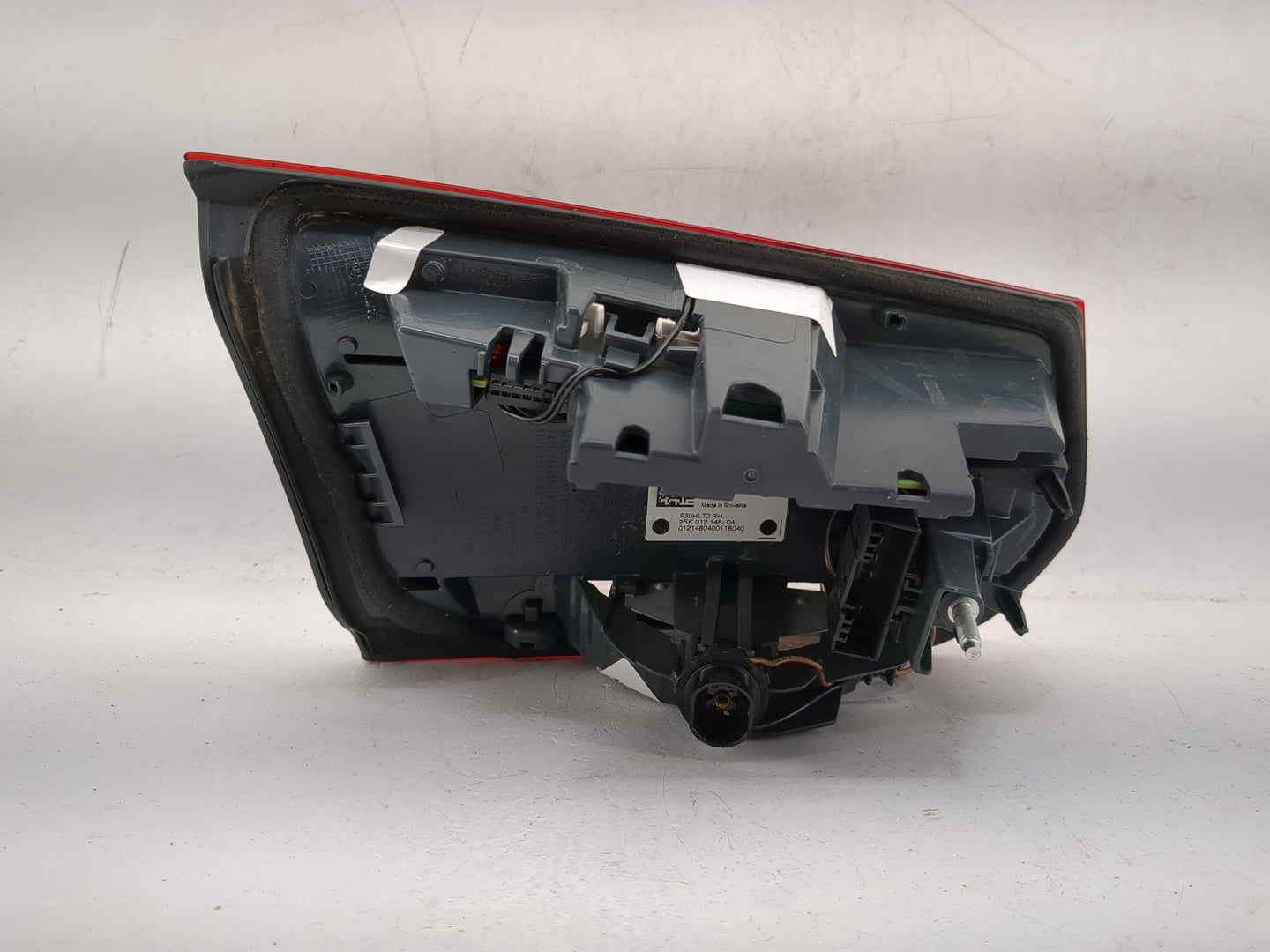 2016 Bmw 3-Series Tail Light Assembly Passenger Right OEM P/N:H8736912207 F30HLT2 RH, 2SK 012.148-04, 0121480400118040 Fits 