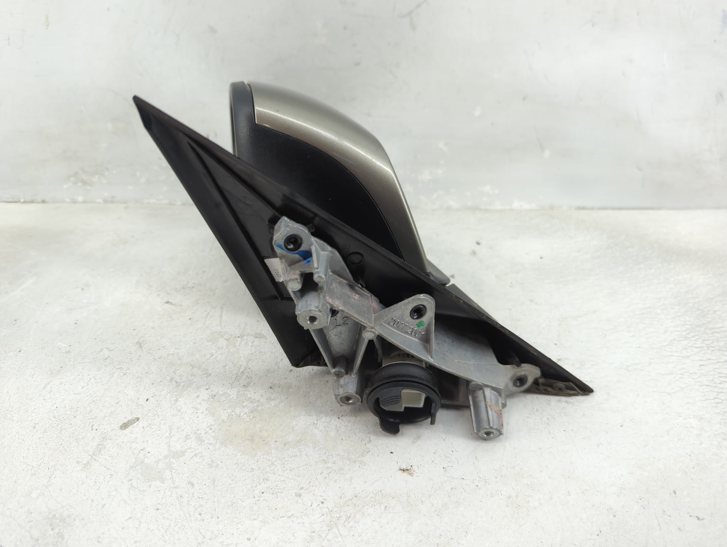 2013-2018 Bmw 320 Driver Side View Mirror - Left Door Mirror OEM Used - Oemusedautoparts1.com