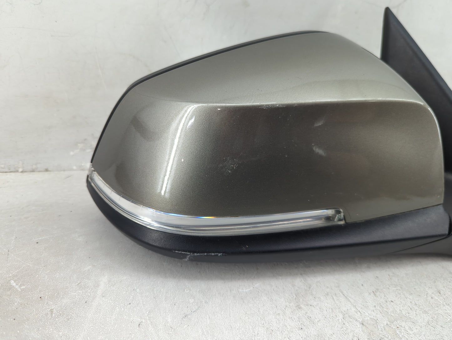 2013-2018 Bmw 320 Passenger Side View Mirror - Right Door Mirror OEM Used - Oemusedautoparts1.com