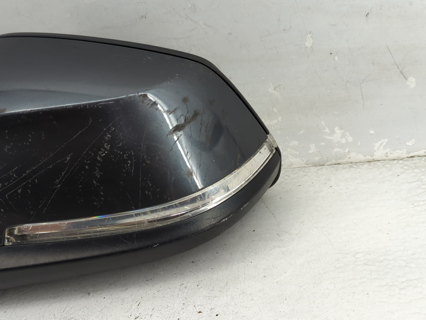 2013-2018 Bmw 320 Driver Side View Mirror - Left Door Mirror OEM Used - Oemusedautoparts1.com