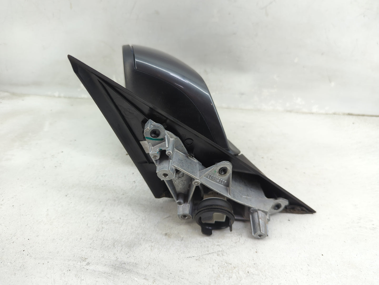 2013-2018 Bmw 320 Driver Side View Mirror - Left Door Mirror OEM Used - Oemusedautoparts1.com