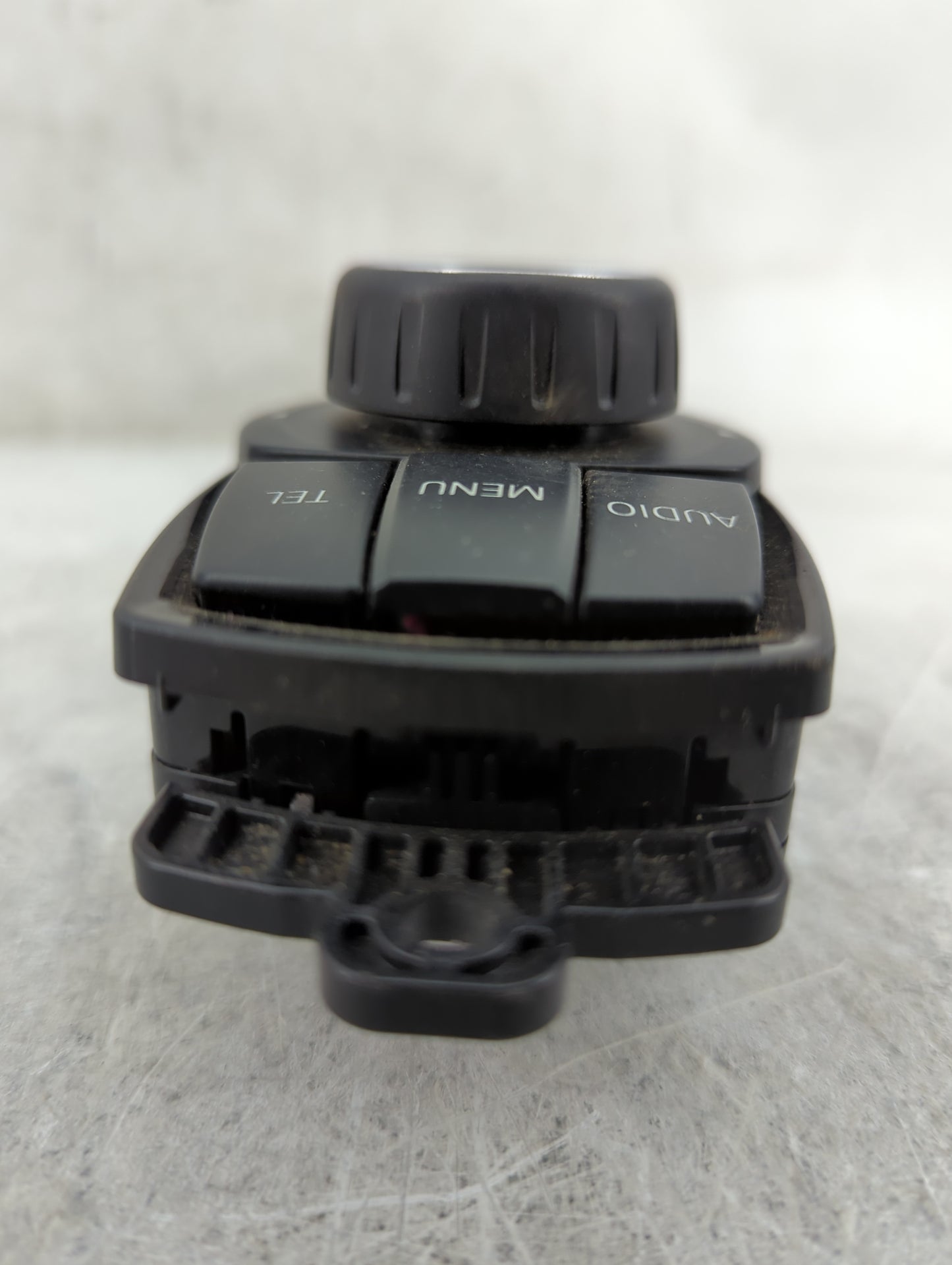 2016 Bmw 320 Radio AM FM Cd Player Receiver Replacement P/N:ZE9381678 01 9381678, 033623202 Fits OEM Used Auto Parts - Oemus