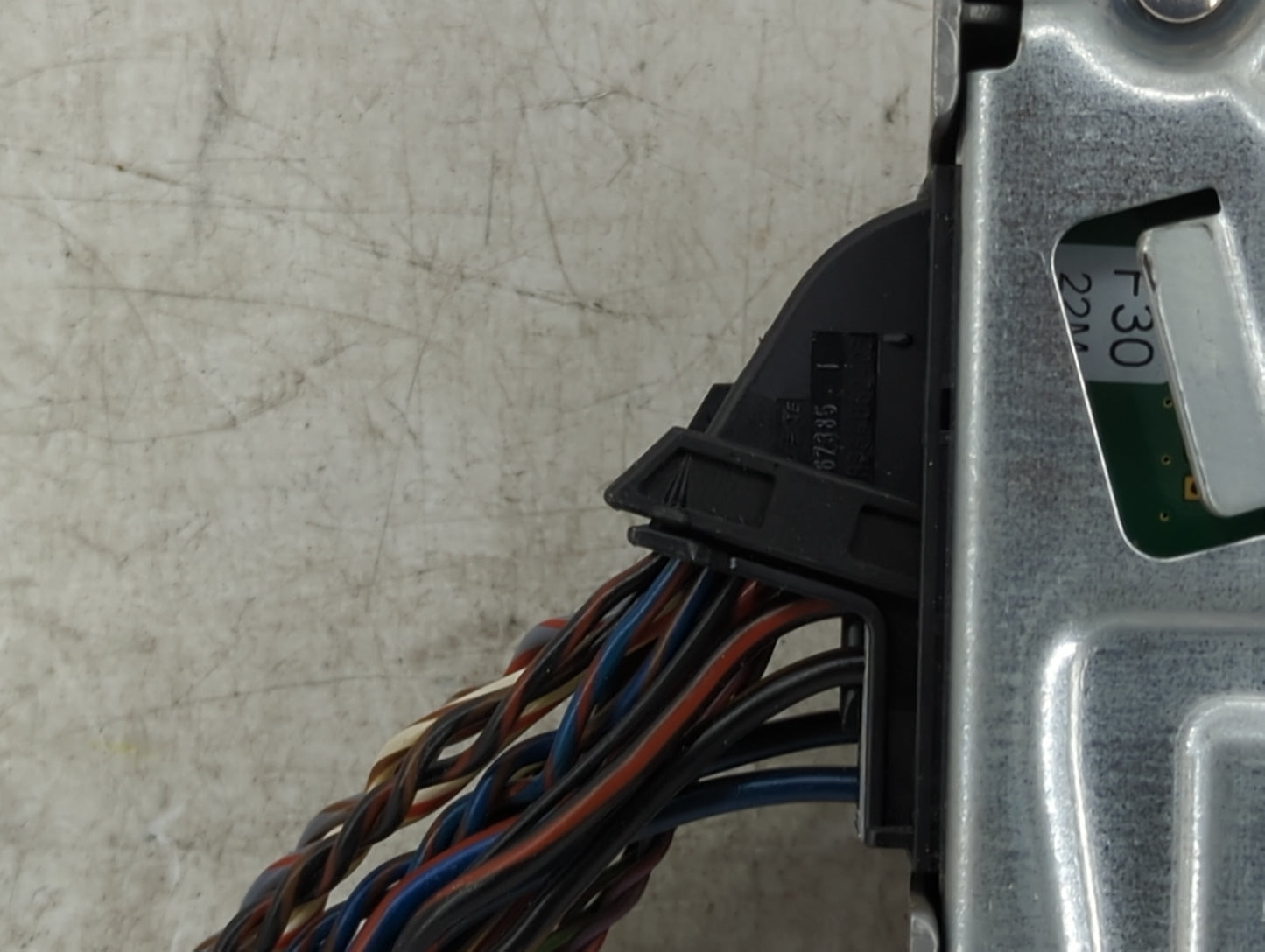 Bmw 320 Radio Speaker Amplifier 65129387658|7203033121 - Oemusedautoparts1.com