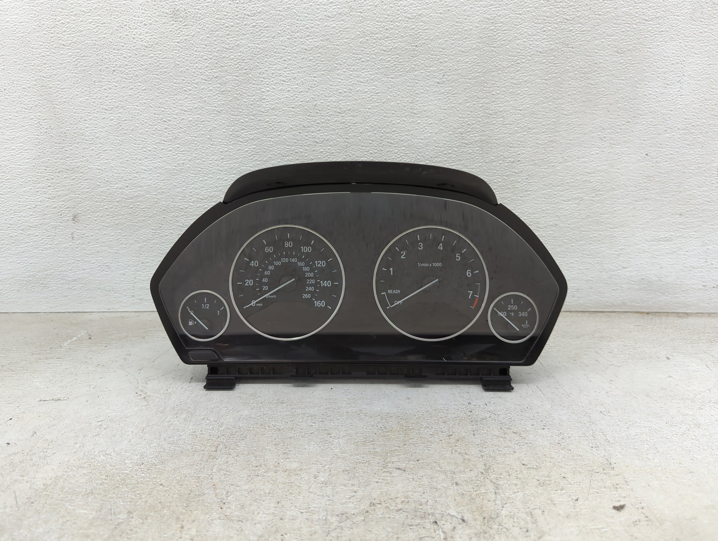 2015-2016 Bmw 320 Instrument Cluster Speedometer Gauges P/N:9232895 6804961-01 Miles:98K Fits OEM Used Auto Parts - Oemuseda