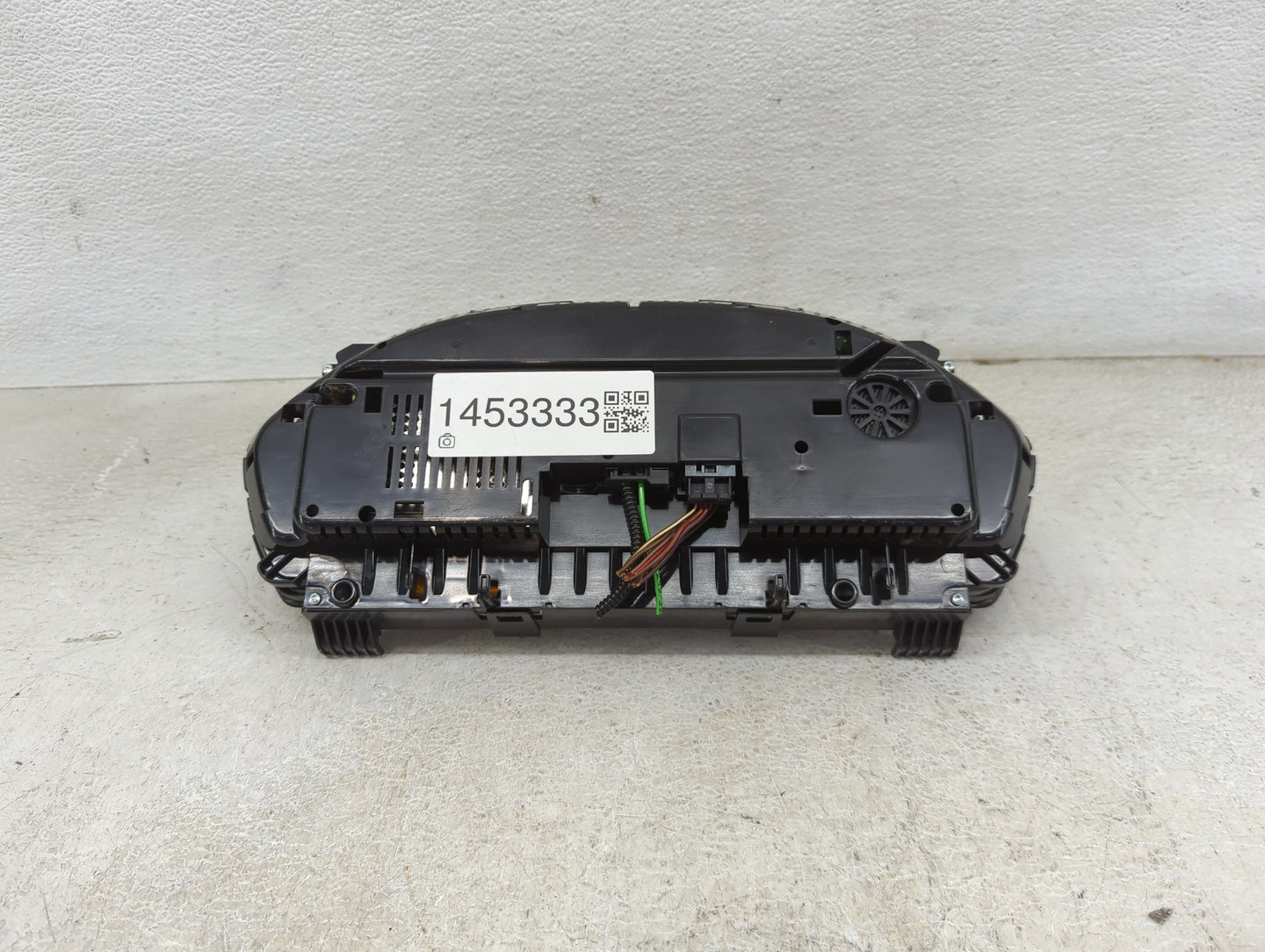 2015-2016 Bmw 320 Instrument Cluster Speedometer Gauges P/N:9232895 6804961-01 Miles:98K Fits OEM Used Auto Parts - Oemuseda
