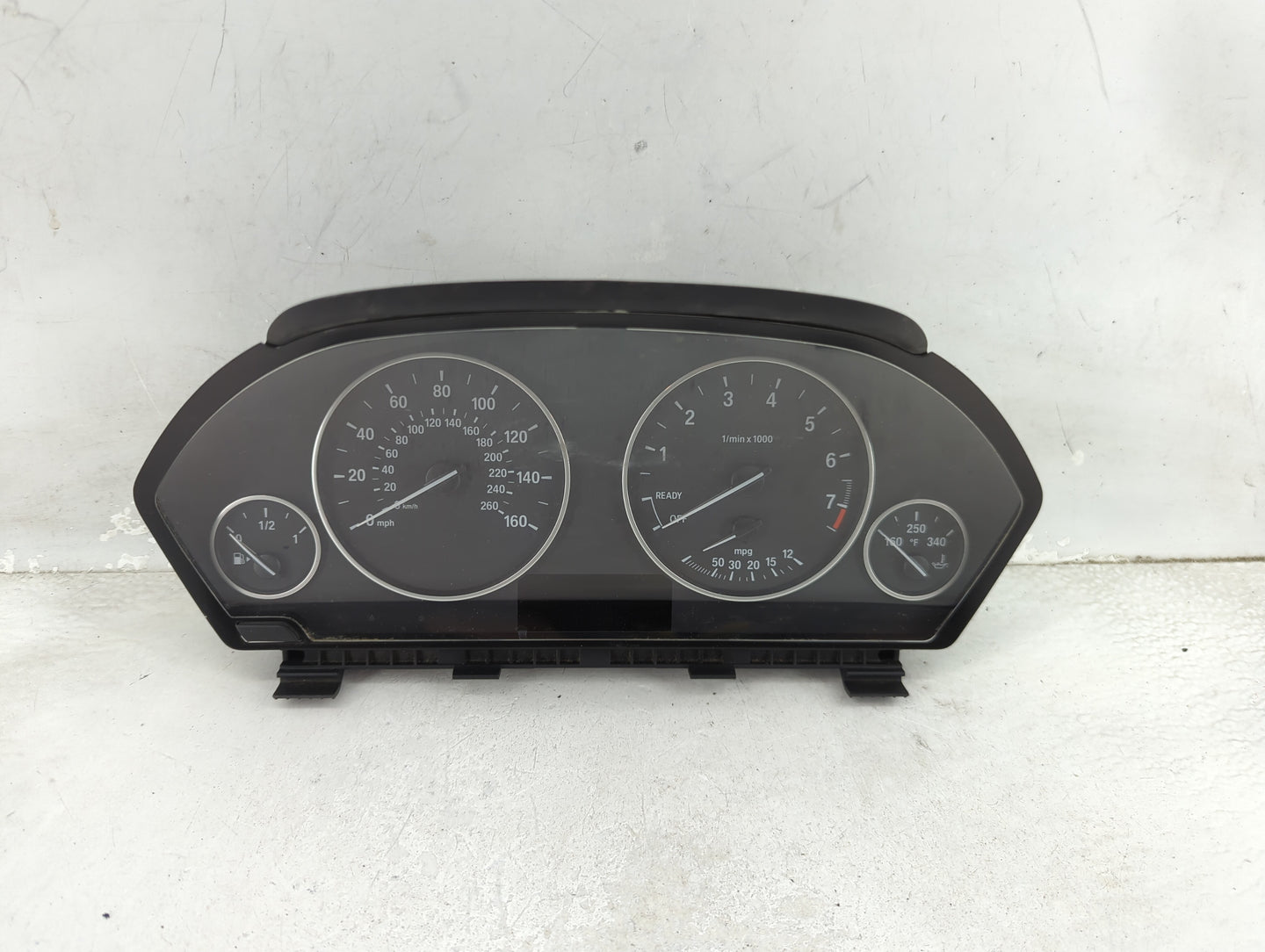 2013-2018 Bmw 320 Instrument Cluster Speedometer Gauges P/N:9232894 9382199-01 Miles:106K Fits OEM Used Auto Parts - Oemused
