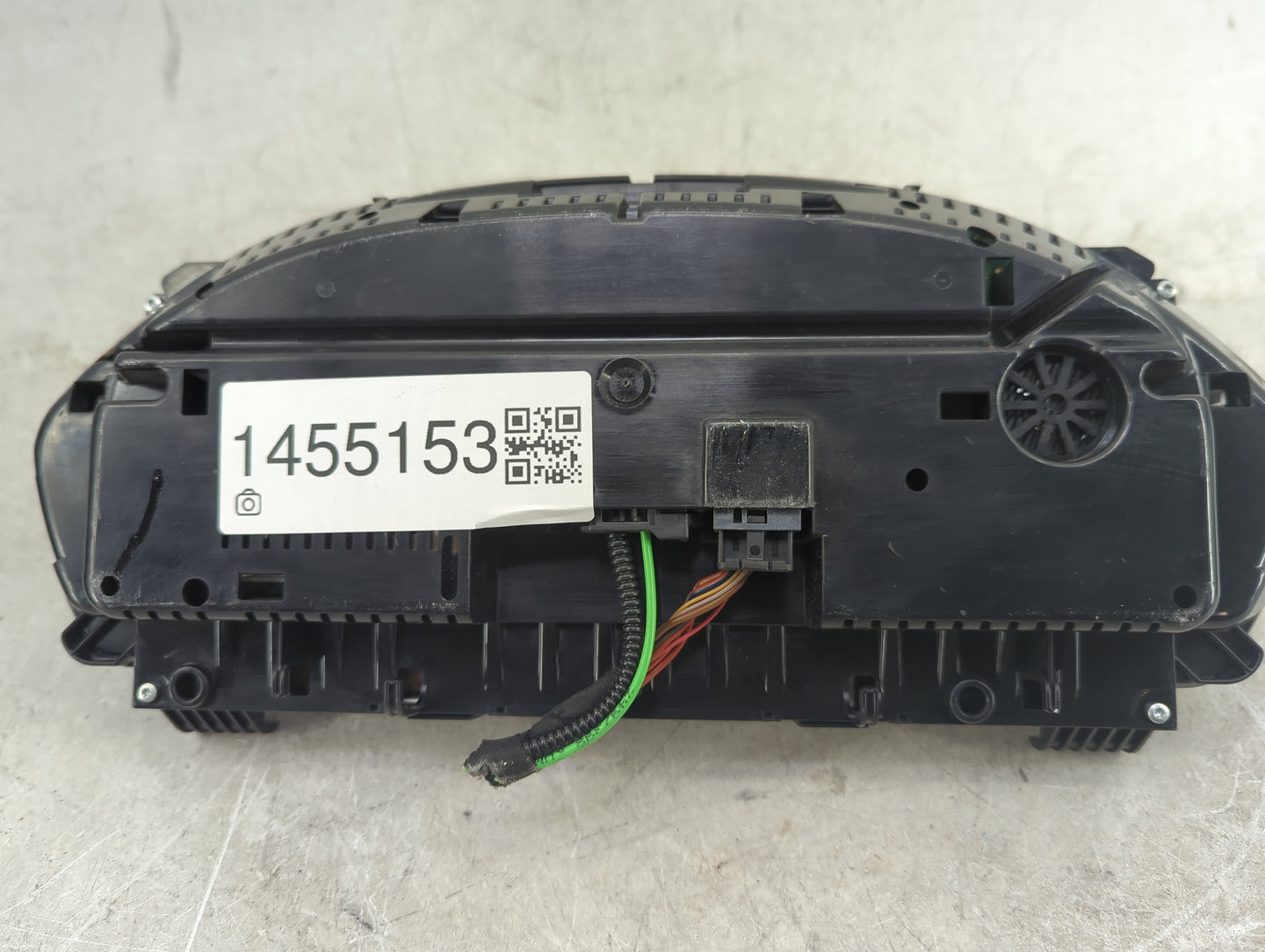 2015-2016 Bmw 320 Instrument Cluster Speedometer Gauges P/N:9232895 9382091-01 Miles:78K Fits OEM Used Auto Parts - Oemuseda