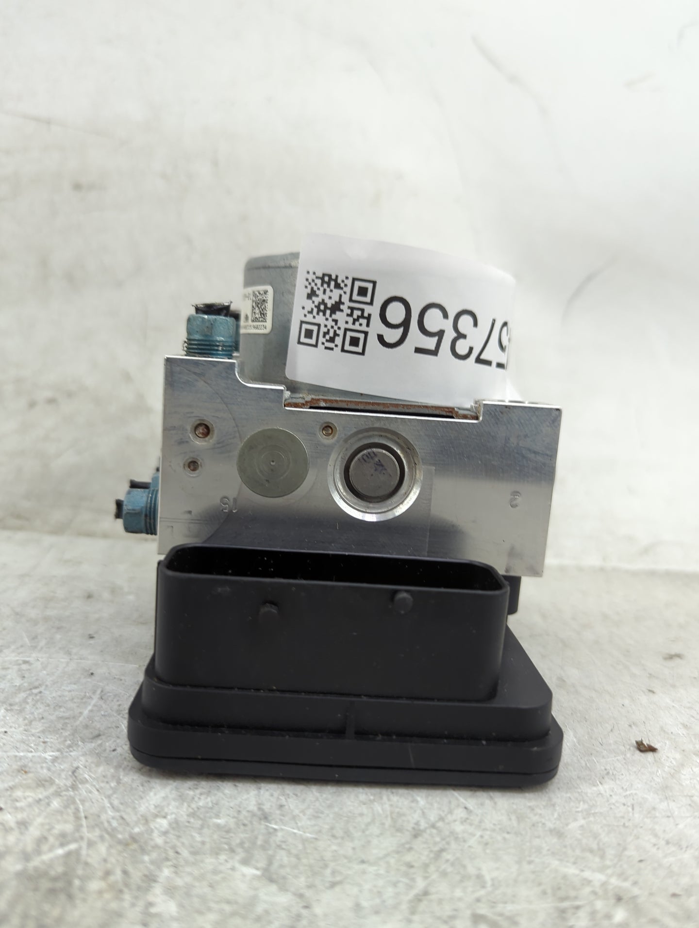 2014-2018 Bmw 320 ABS Pump Control Module Replacement P/N:3451-6871109-01 10.0220-0649.4 Fits OEM Used Auto Parts - Oemuseda