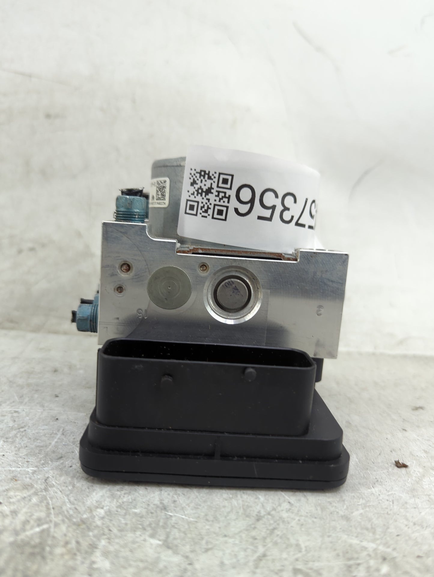 2014-2018 Bmw 320 ABS Pump Control Module Replacement P/N:3451-6871109-01 10.0220-0649.4 Fits OEM Used Auto Parts - Oemuseda