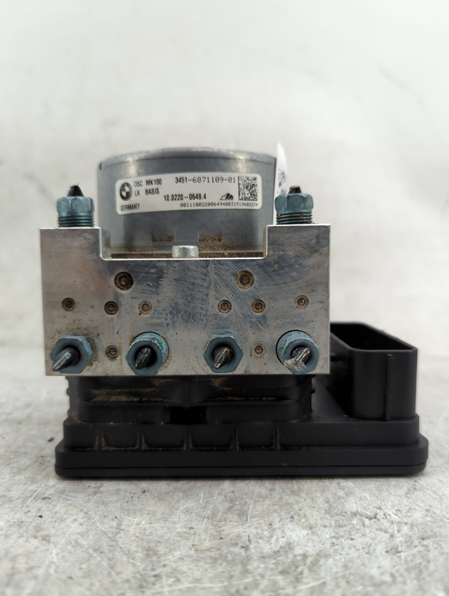 2014-2018 Bmw 320 ABS Pump Control Module Replacement P/N:3451-6871109-01 10.0220-0649.4 Fits OEM Used Auto Parts - Oemuseda