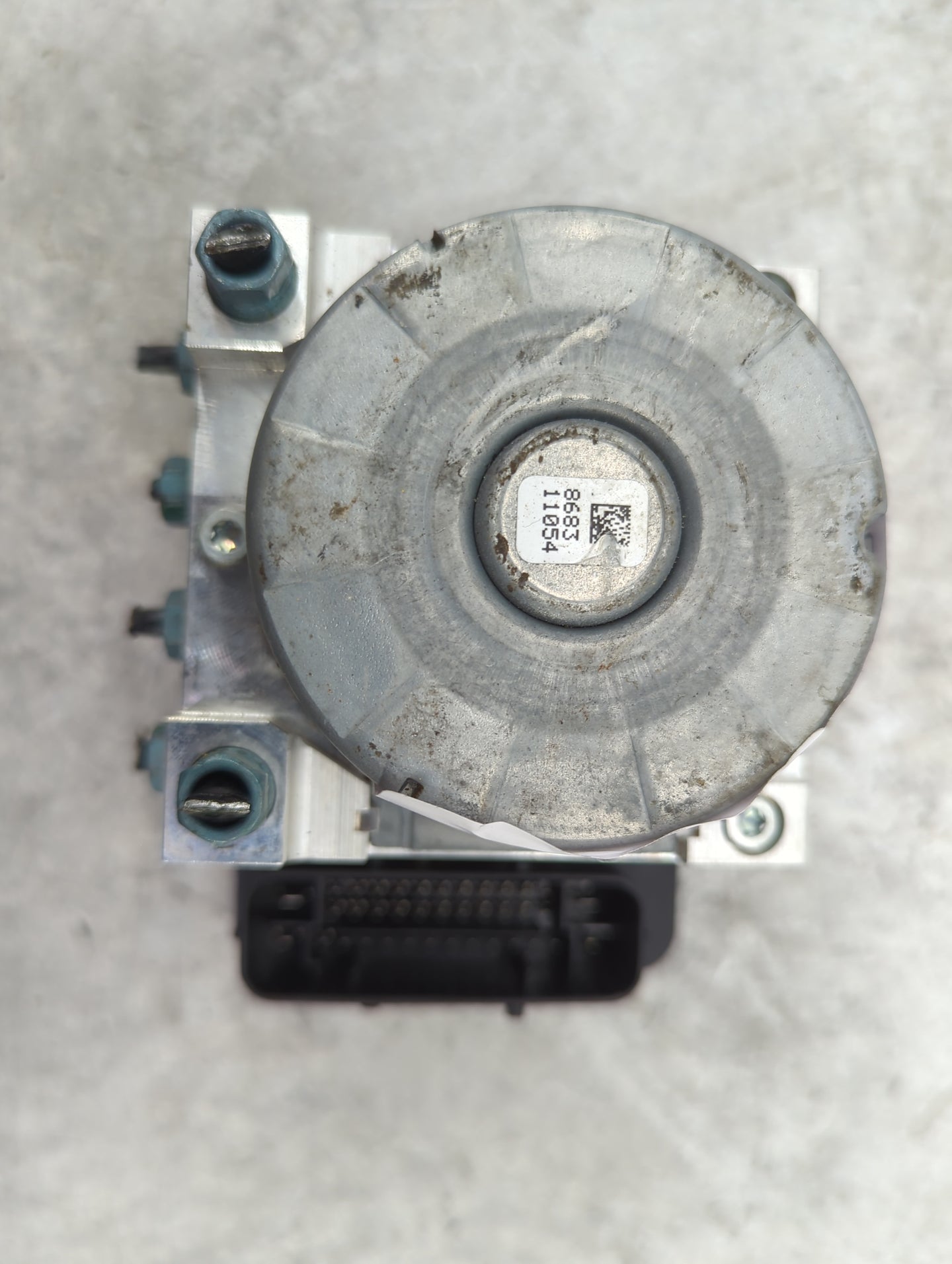 2014-2018 Bmw 320 ABS Pump Control Module Replacement P/N:3451-6871109-01 10.0220-0649.4 Fits OEM Used Auto Parts - Oemuseda