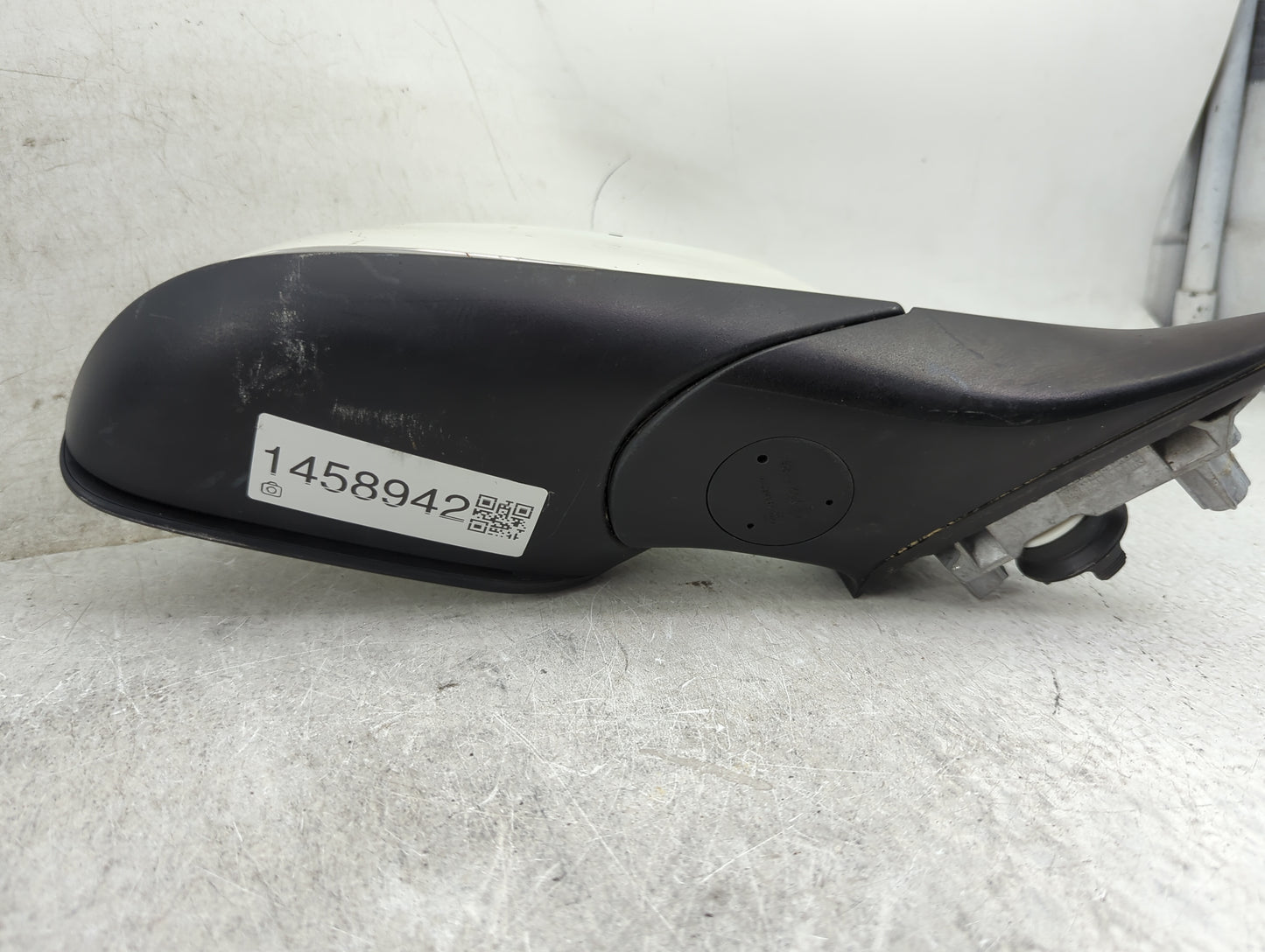 2013-2018 Bmw 320 Passenger Side View Mirror - Right Door Mirror OEM Used - Oemusedautoparts1.com