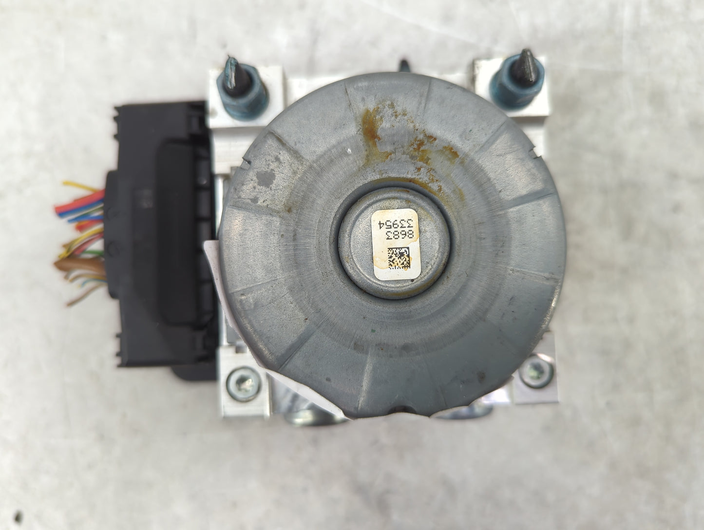 2014-2018 Bmw 320 ABS Pump Control Module Replacement P/N:3451-6881172-01 10.0220-0782.4 Fits OEM Used Auto Parts - Oemuseda