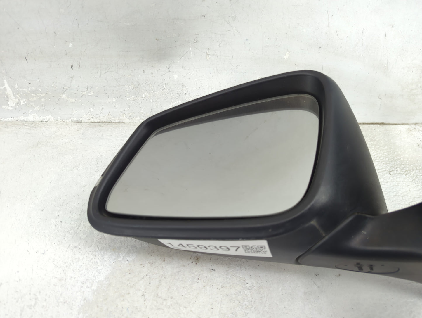 2013-2018 Bmw 320 Driver Side View Mirror - Left Door Mirror OEM Used - Oemusedautoparts1.com