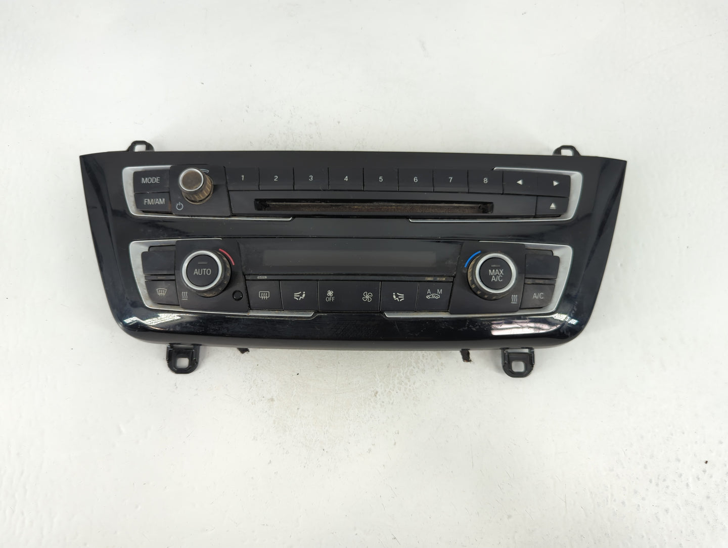 2016-2018 Bmw 320i Climate Control Module Temperature AC/Heater Replacement P/N:E1137324 Fits OEM Used Auto Parts - Oemuseda