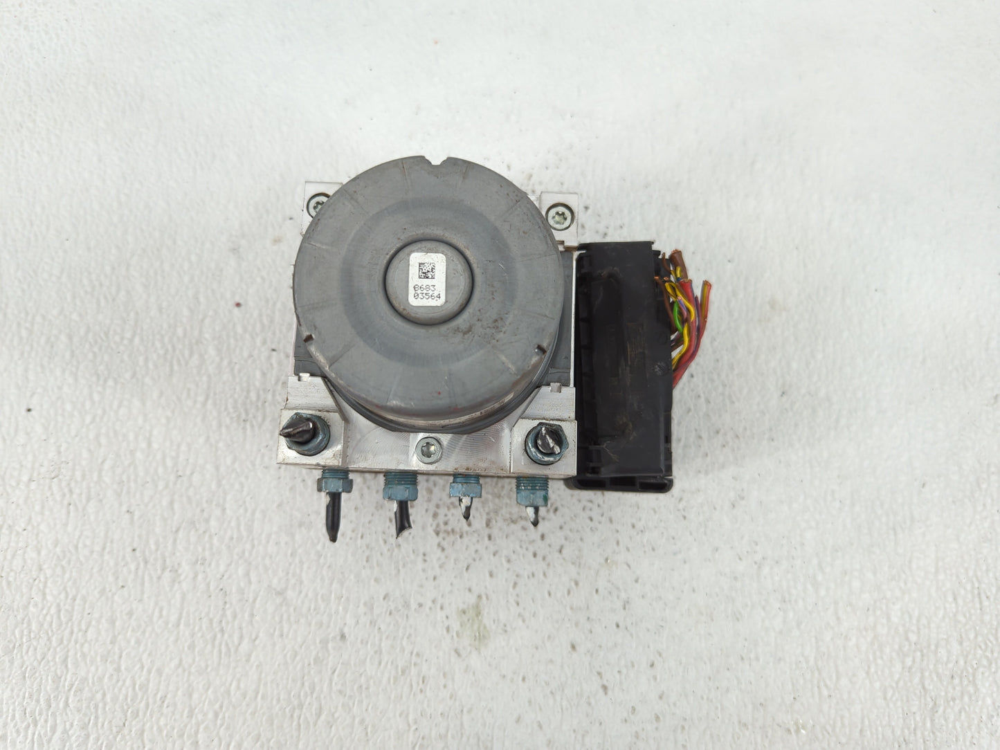 2014-2018 Bmw 320i ABS Pump Control Module Replacement P/N:3451-6881172-01 Fits Fits 2014 2015 2016 2017 2018 2019 2020 2021