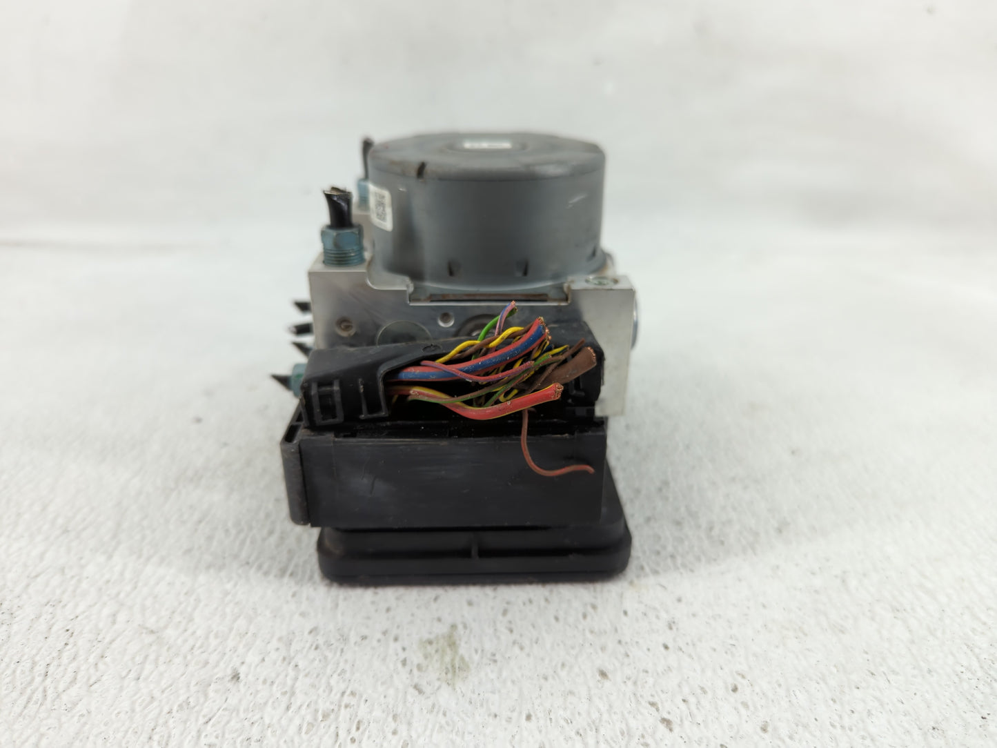 2014-2018 Bmw 320i ABS Pump Control Module Replacement P/N:3451-6881172-01 Fits Fits 2014 2015 2016 2017 2018 2019 2020 2021