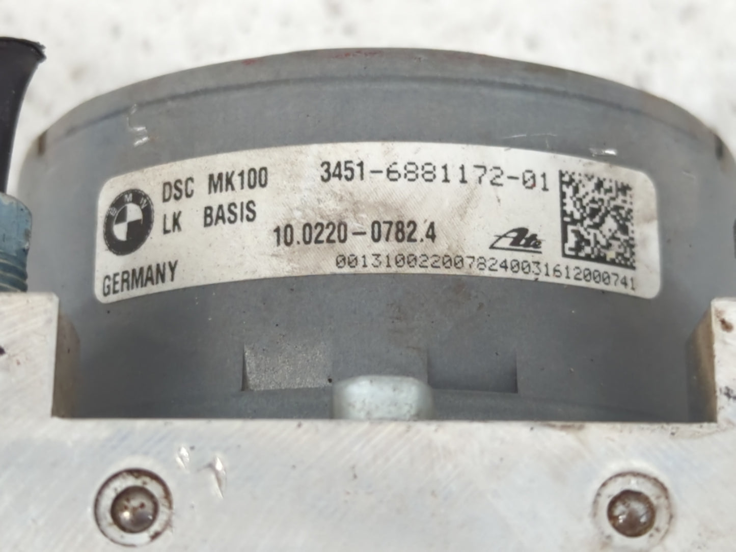 2014-2018 Bmw 320i ABS Pump Control Module Replacement P/N:3451-6881172-01 Fits Fits 2014 2015 2016 2017 2018 2019 2020 2021