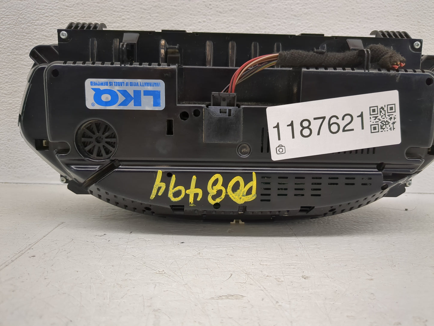 2015-2016 Bmw 320i Instrument Cluster Speedometer Gauges P/N:20114335 9 232 984 Fits Fits 2014 2015 2016 2017 2018 2019 2020