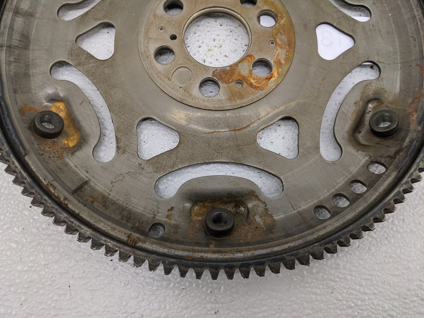 2012-2018 Bmw 320i Transmission Flywheel Flexplate P/N:7 585 146-05 Fits Fits 2012 2013 2014 2015 2016 2017 2018 OEM Used Au