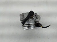 2012-2018 Bmw 320i Throttle Body P/N:1354 7588625-02 Fits Fits 2012 2013 2014 2015 2016 2017 2018 OEM Used Auto Parts - Oemu