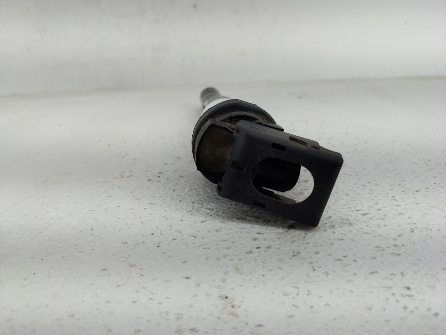 2016 Bmw 320i Ignition Coil Igniter Pack - Oemusedautoparts1.com