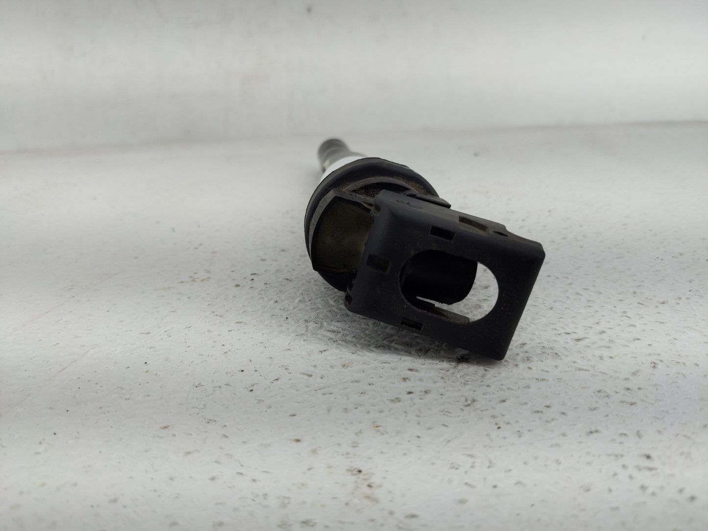 2016 Bmw 320i Ignition Coil Igniter Pack - Oemusedautoparts1.com