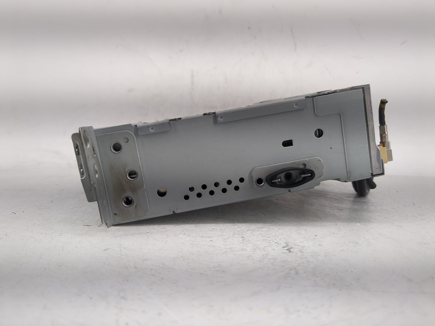 2016-2017 Bmw 320i Radio AM FM Cd Player Receiver Replacement P/N:CI 9 399 433 Fits Fits 2014 2015 2016 2017 OEM Used Auto P
