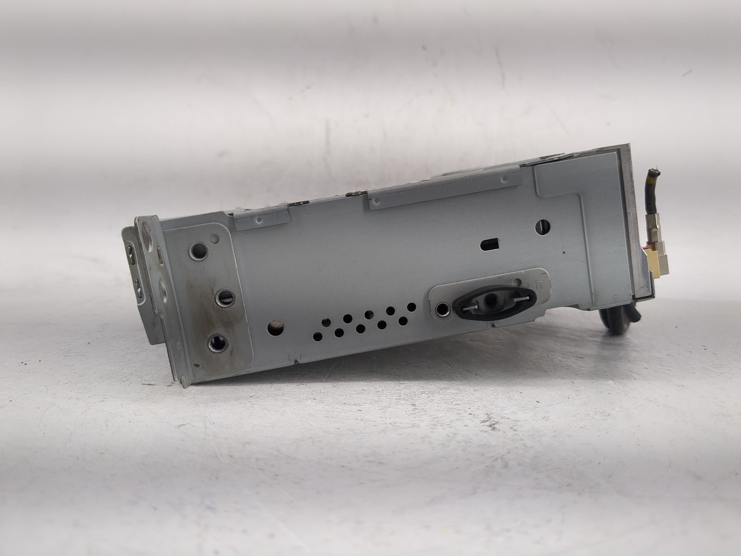 2016-2017 Bmw 320i Radio AM FM Cd Player Receiver Replacement P/N:CI 9 399 433 Fits Fits 2014 2015 2016 2017 OEM Used Auto P