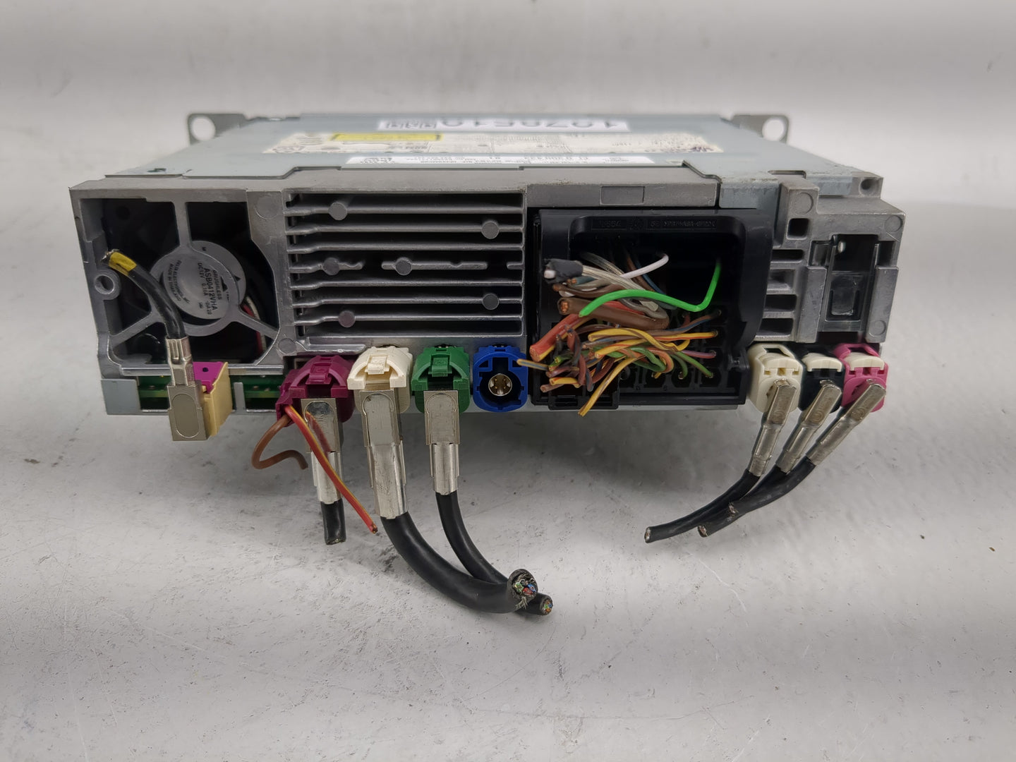 2016-2017 Bmw 320i Radio AM FM Cd Player Receiver Replacement P/N:CI 9 399 433 Fits Fits 2014 2015 2016 2017 OEM Used Auto P