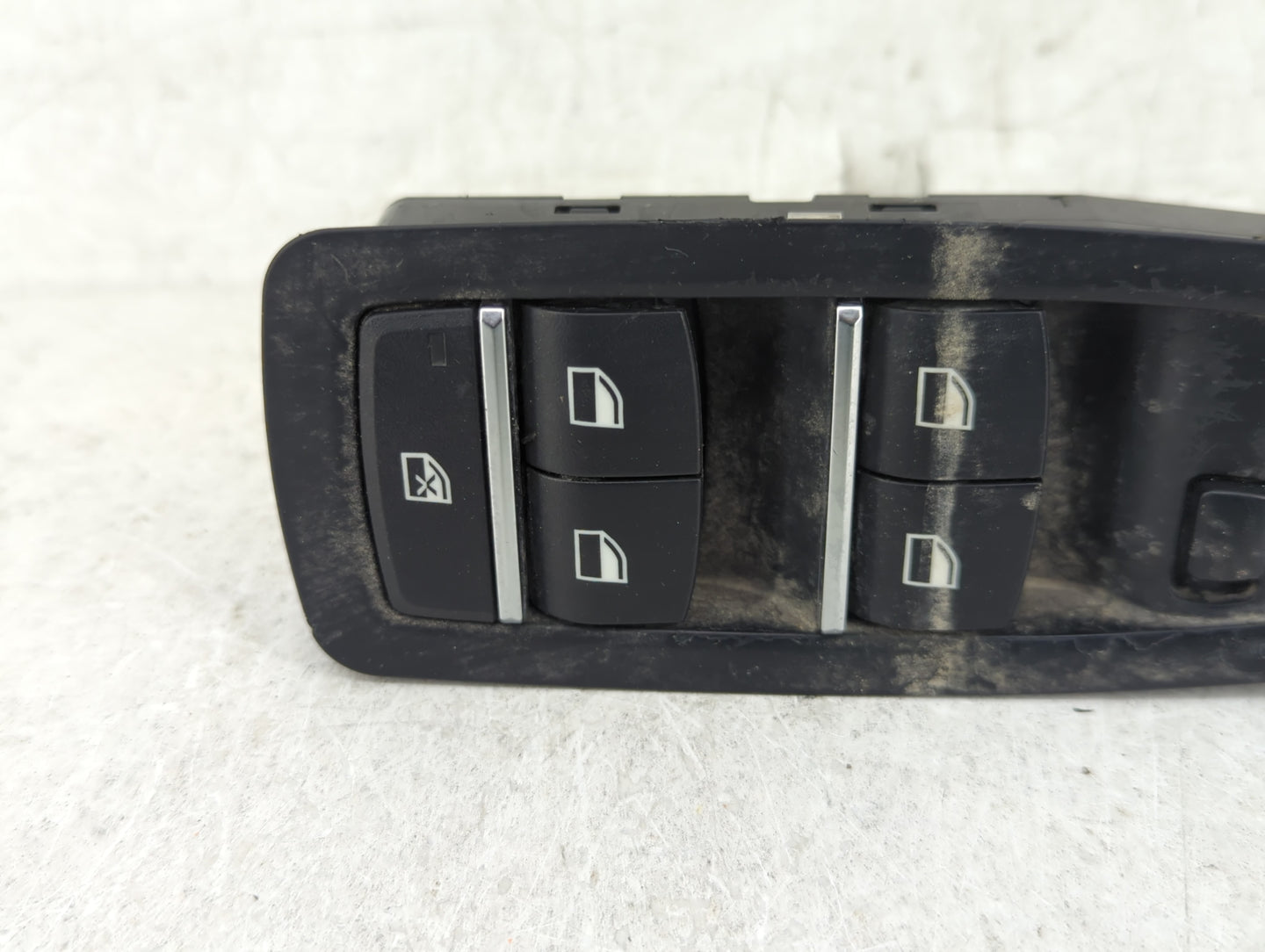 2012-2018 Bmw 320i Master Power Window Switch Replacement Driver Side Left P/N:9208109-03 Fits OEM Used Auto Parts - Oemused