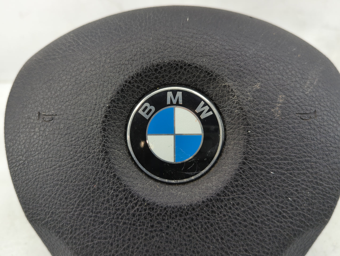 2012-2018 Bmw 320i Air Bag Driver Left Steering Wheel Mounted P/N:6871094-01 Fits Fits 2012 2013 2014 2015 2016 2017 2018 OE